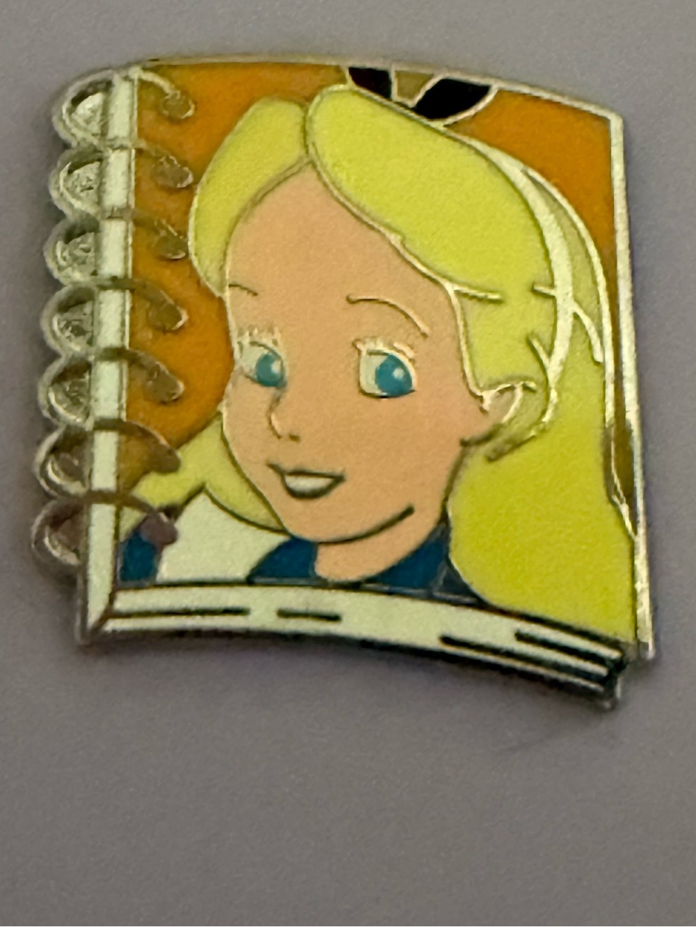 Alice In Wonderland Notebook
Notepad Magical Mystery Collection Disney Pin S02